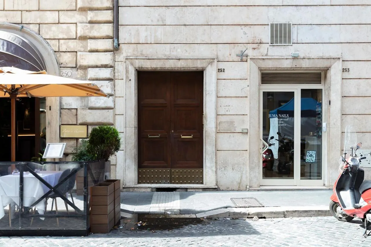Apartment Deza Cozy Place Ripetta Rome Italy